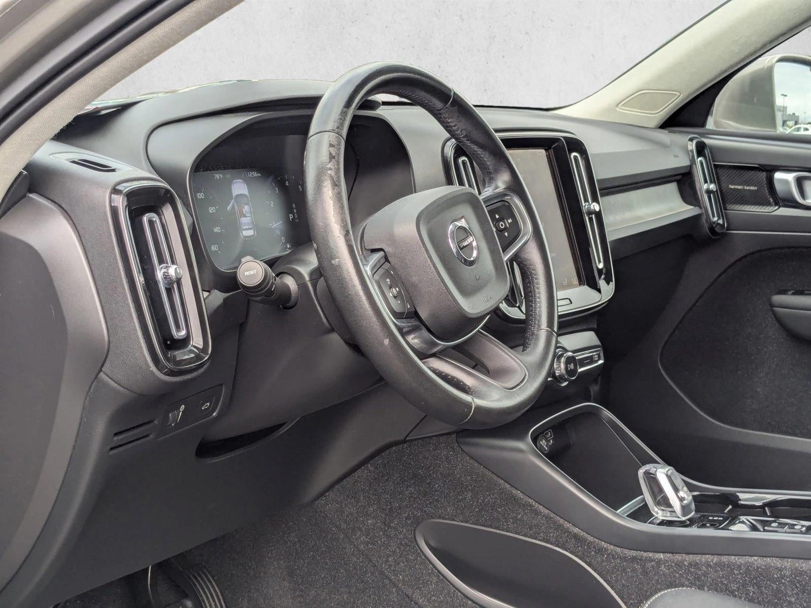 2021 Volvo XC40 T5 Inscription