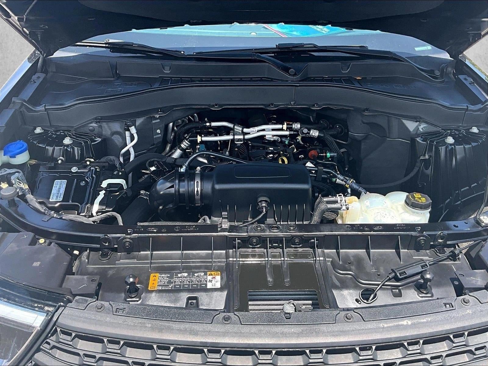 2021 Ford Explorer Base