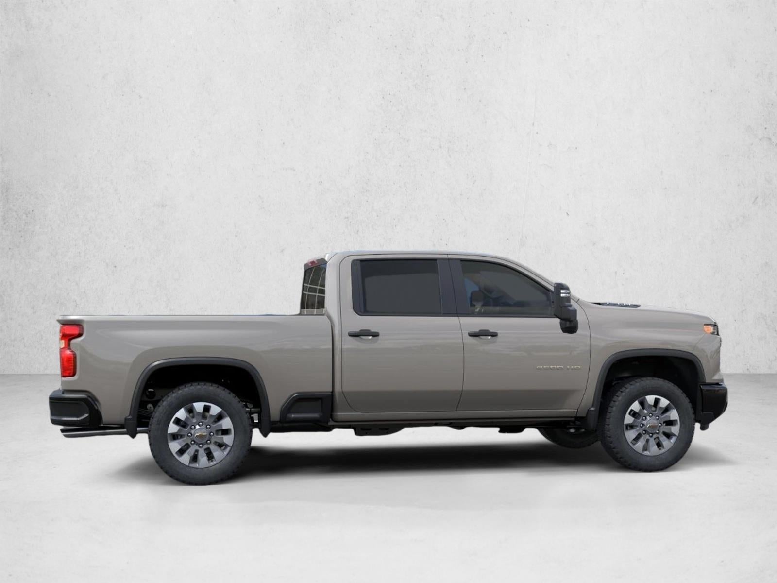 2026 Chevrolet Silverado 2500 HD Custom - Photo 6