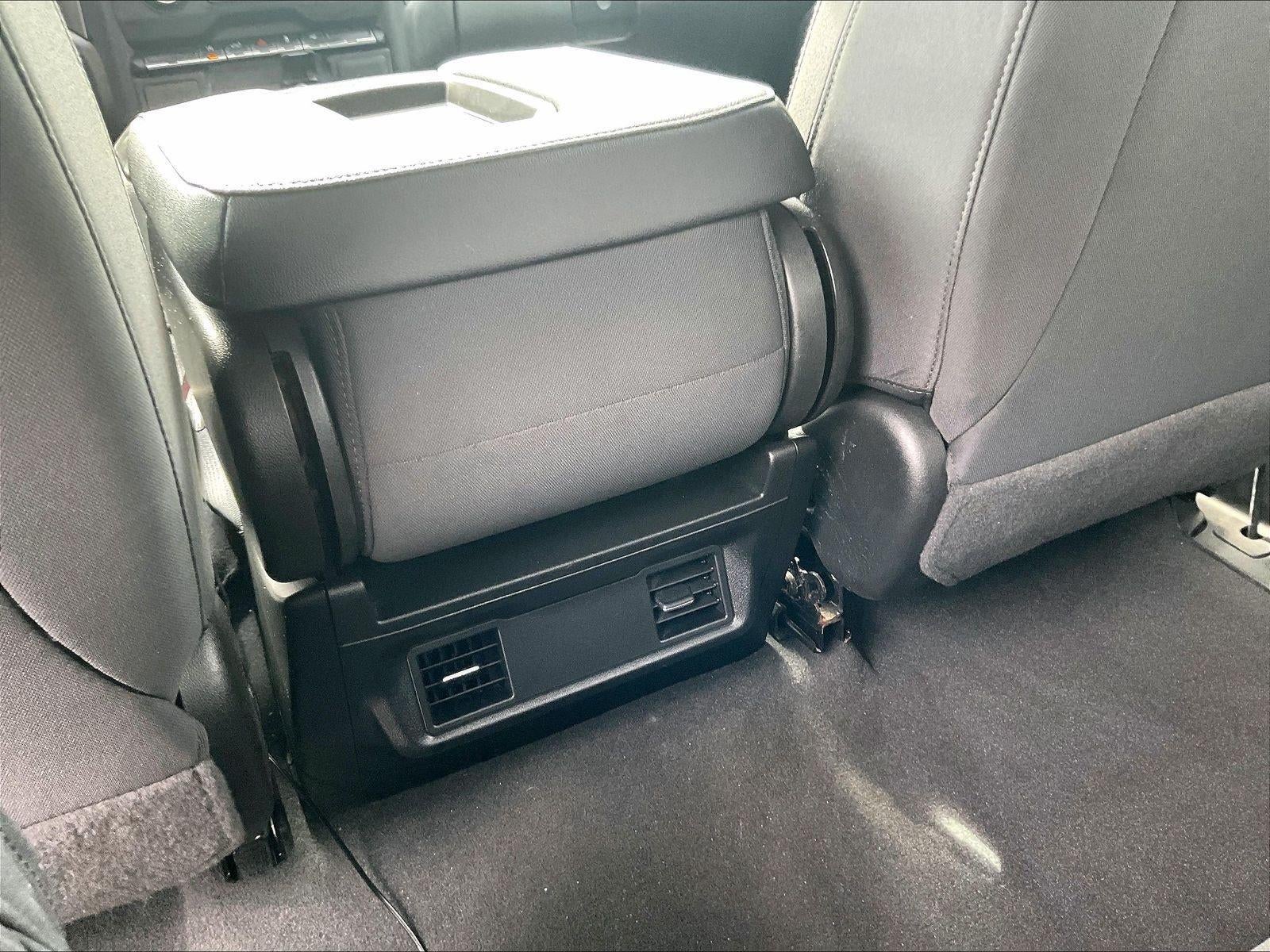 2022 Chevrolet Silverado 1500 Limited Custom - Photo 25