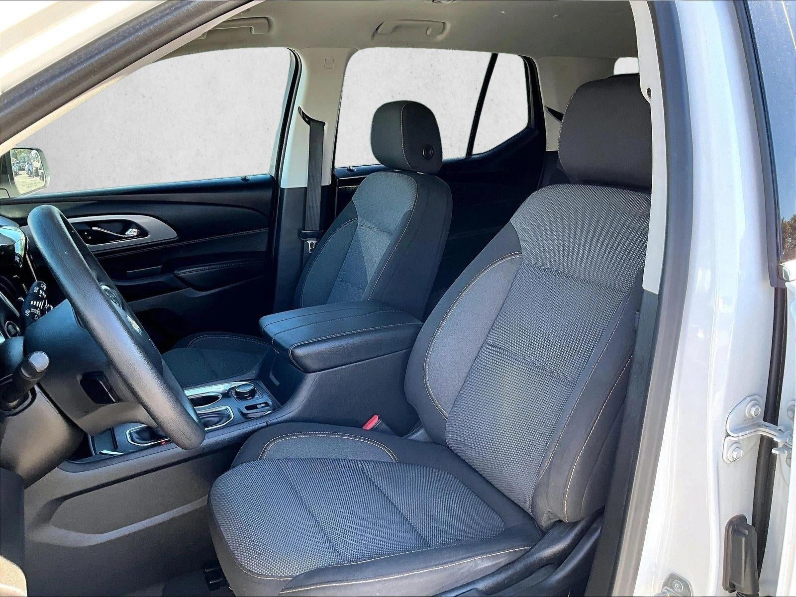 2021 Chevrolet Traverse LS