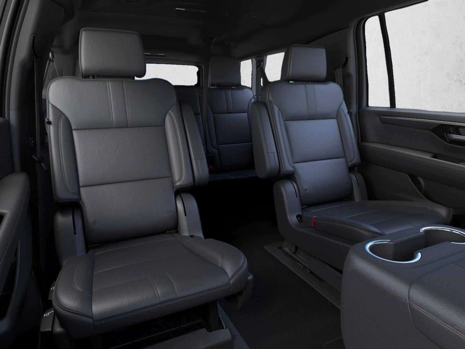 2026 Chevrolet Suburban RST - Photo 17