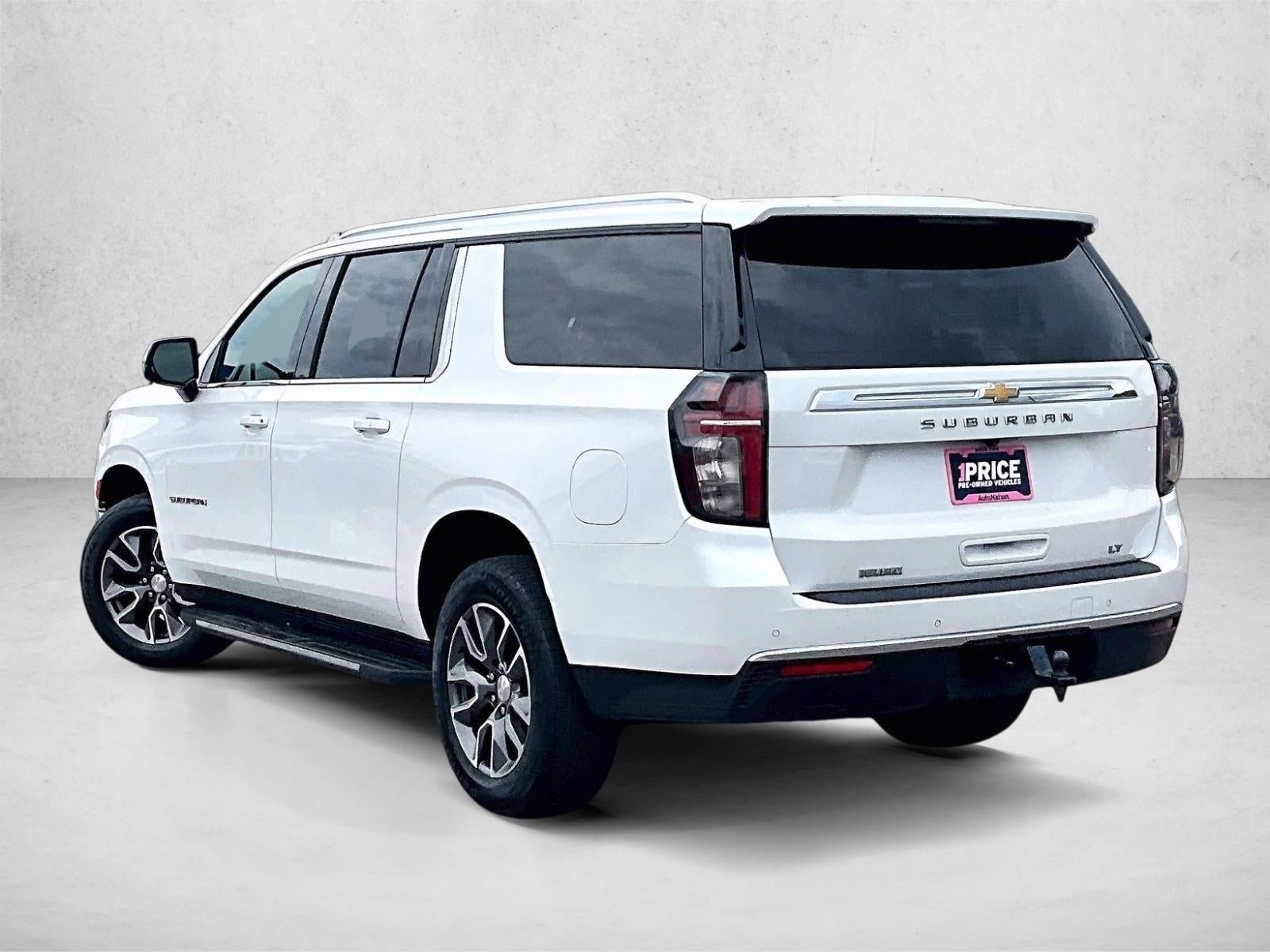 2023 Chevrolet Suburban LT