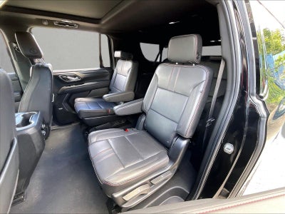 2024 Chevrolet Suburban RST
