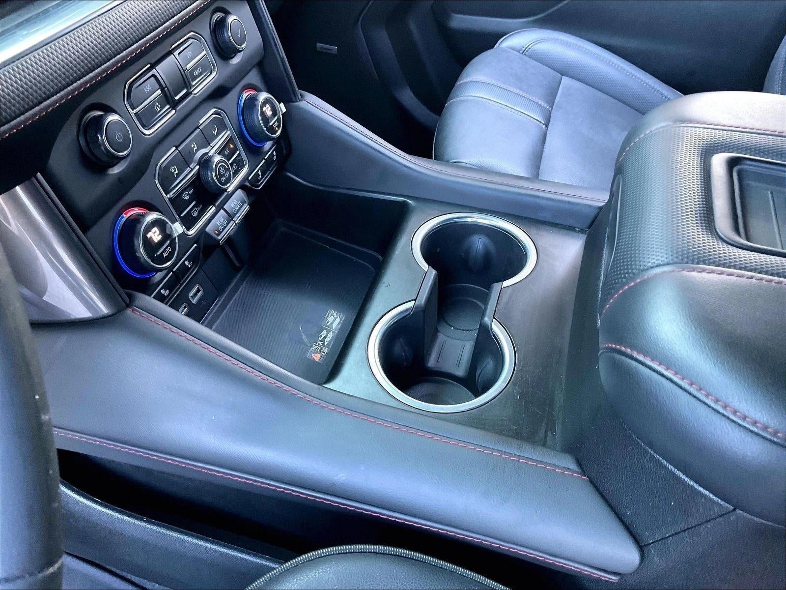 2023 Chevrolet Suburban RST - Photo 15