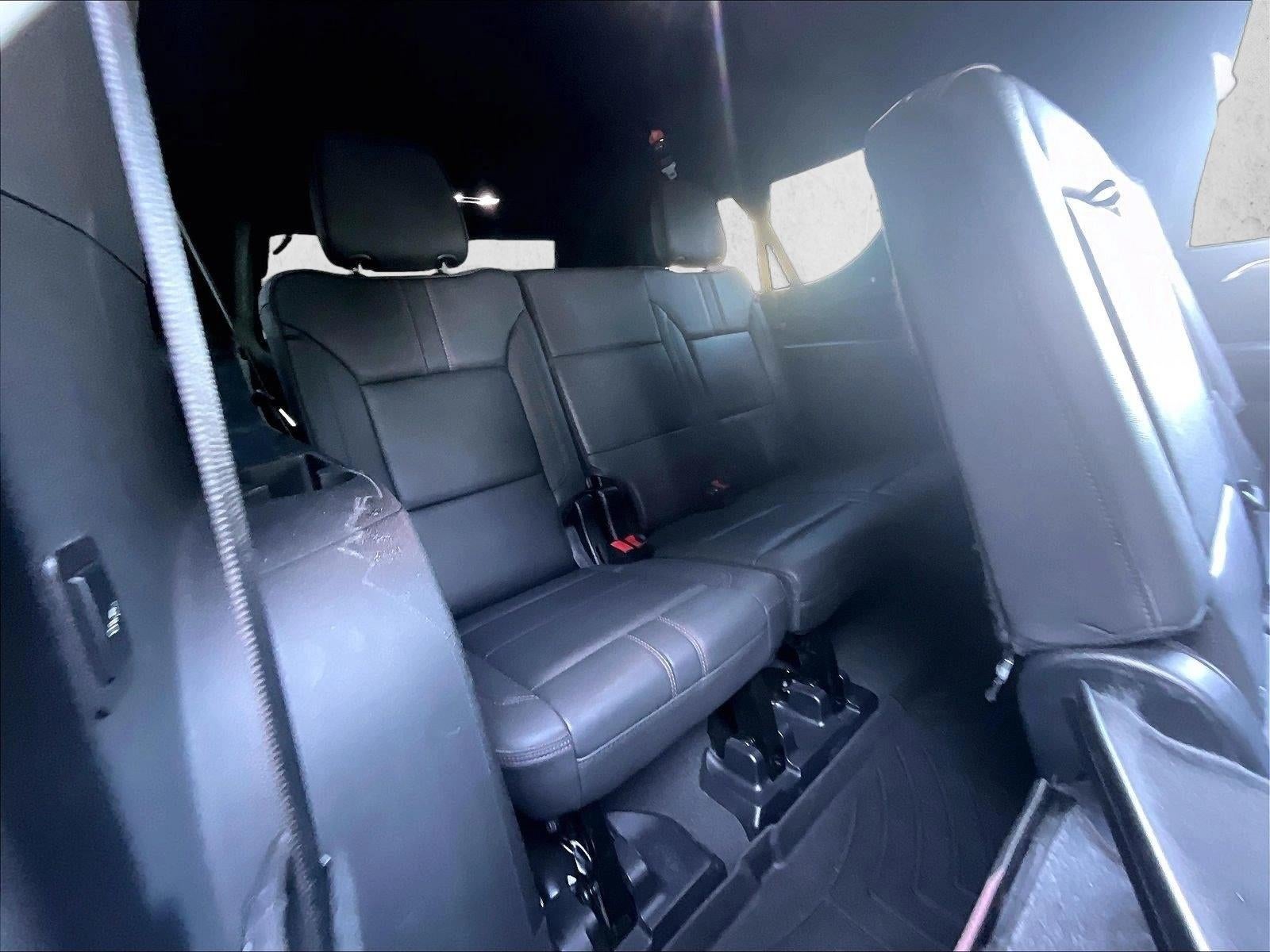2023 Chevrolet Suburban RST - Photo 30