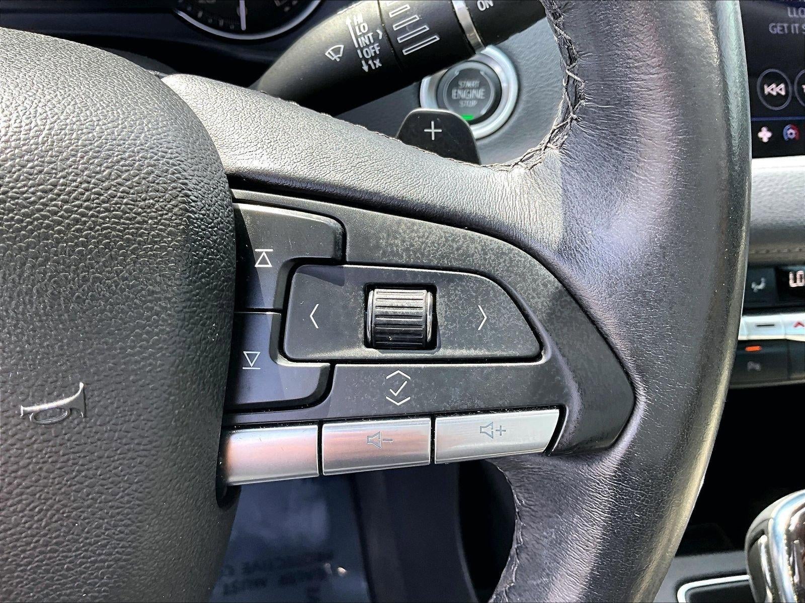 2023 Cadillac XT4 Luxury