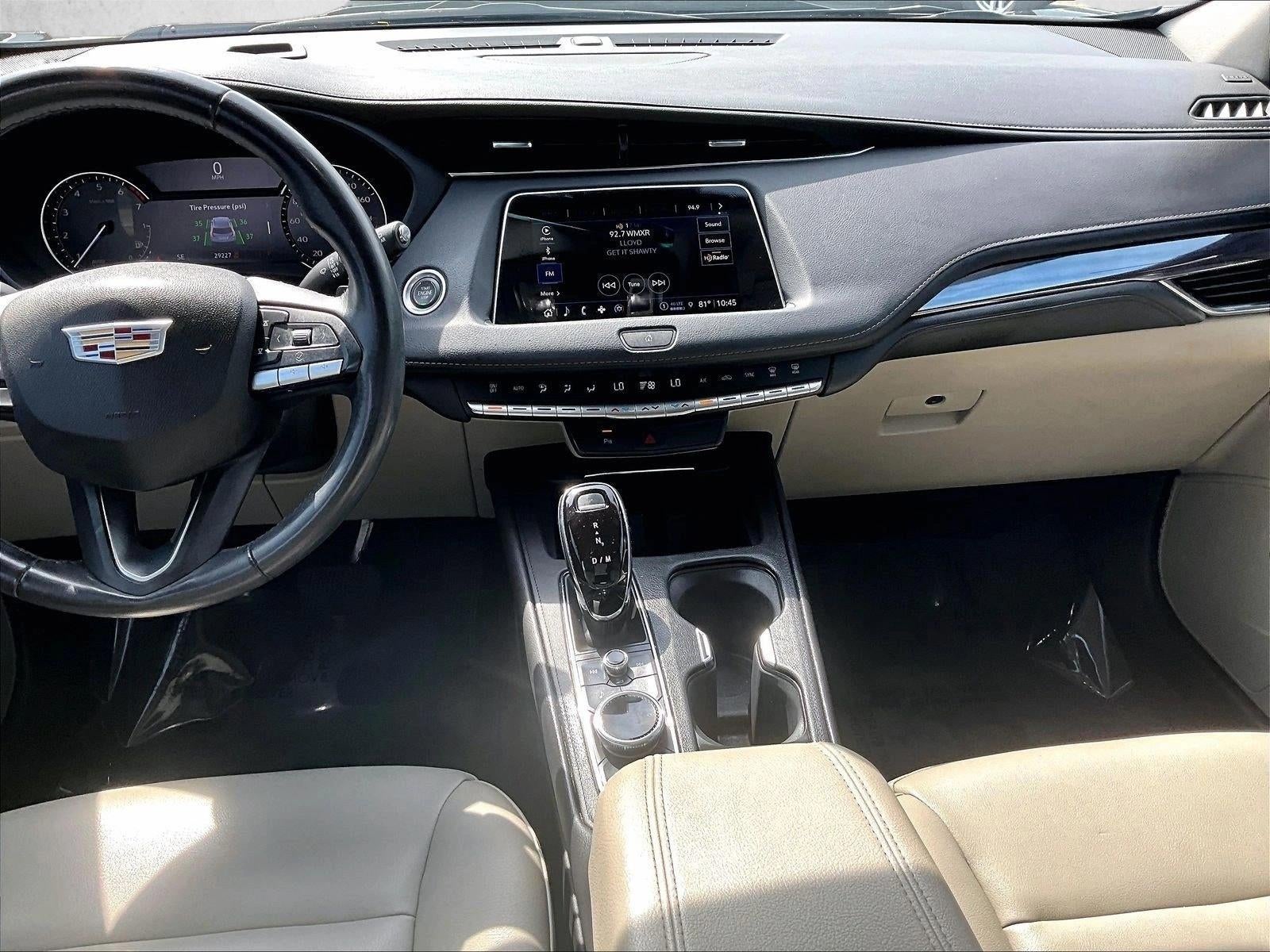 2023 Cadillac XT4 Luxury