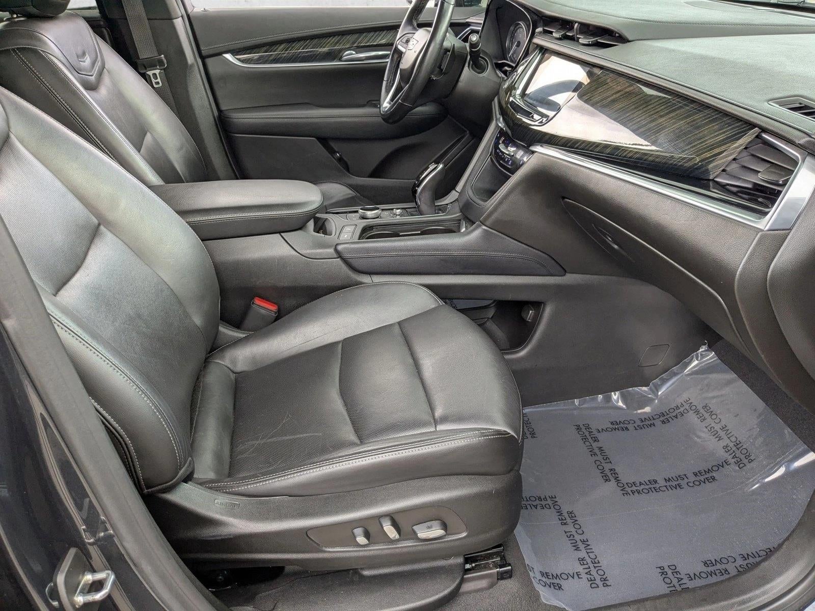 2022 Cadillac XT6 Premium Luxury