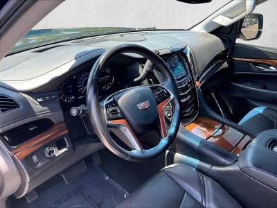 2017 Cadillac Escalade ESV Luxury