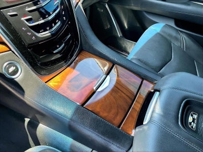2017 Cadillac Escalade ESV Luxury