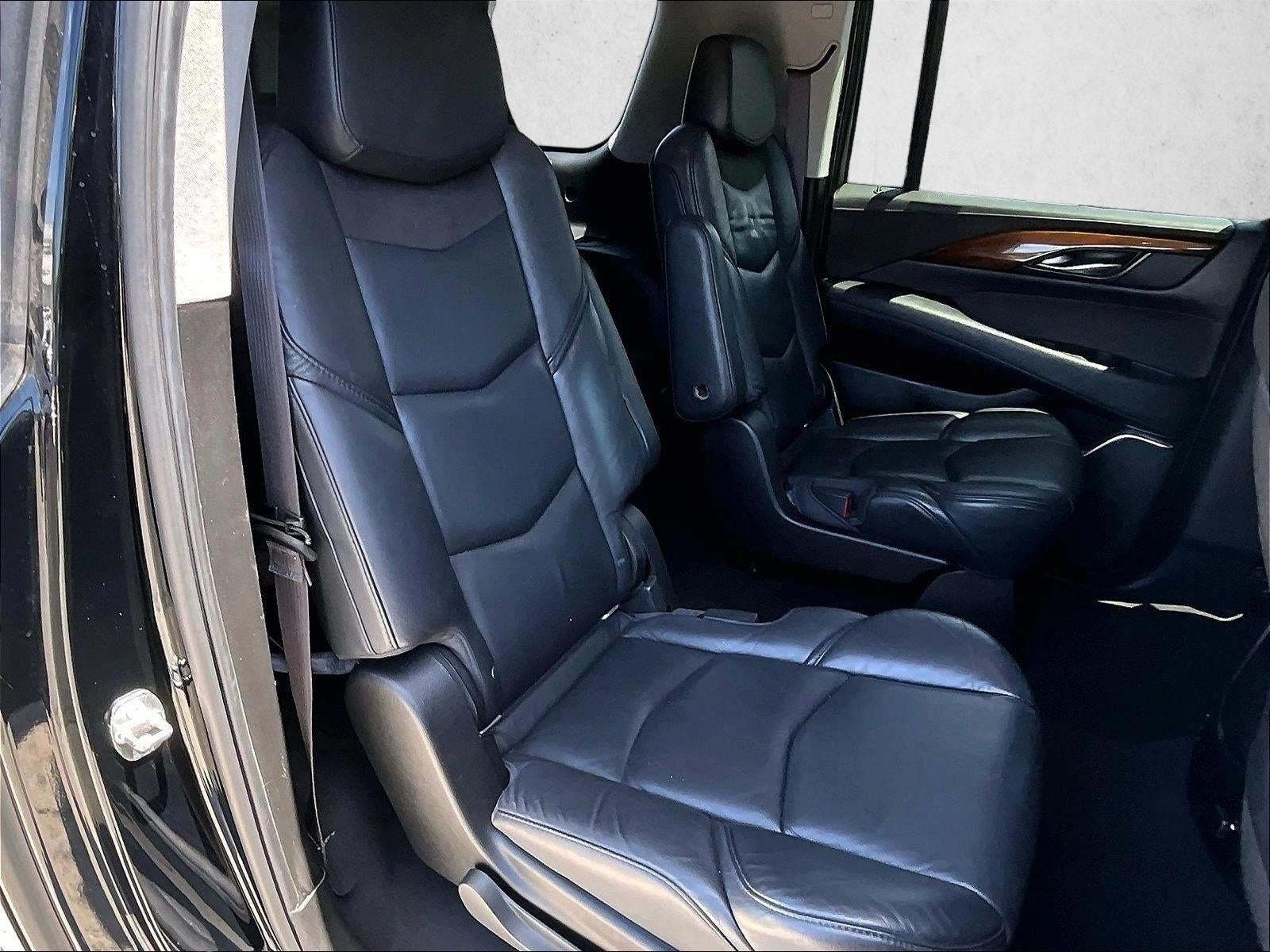 2017 Cadillac Escalade ESV Luxury