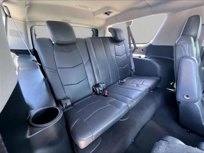 2017 Cadillac Escalade ESV Luxury