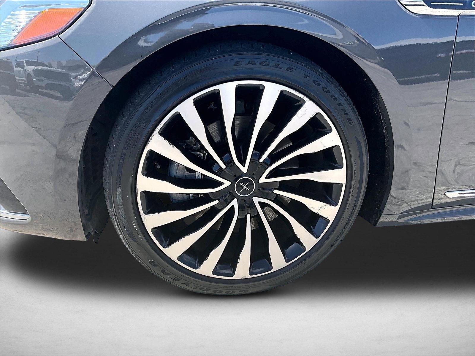 2017 Lincoln Continental Black Label