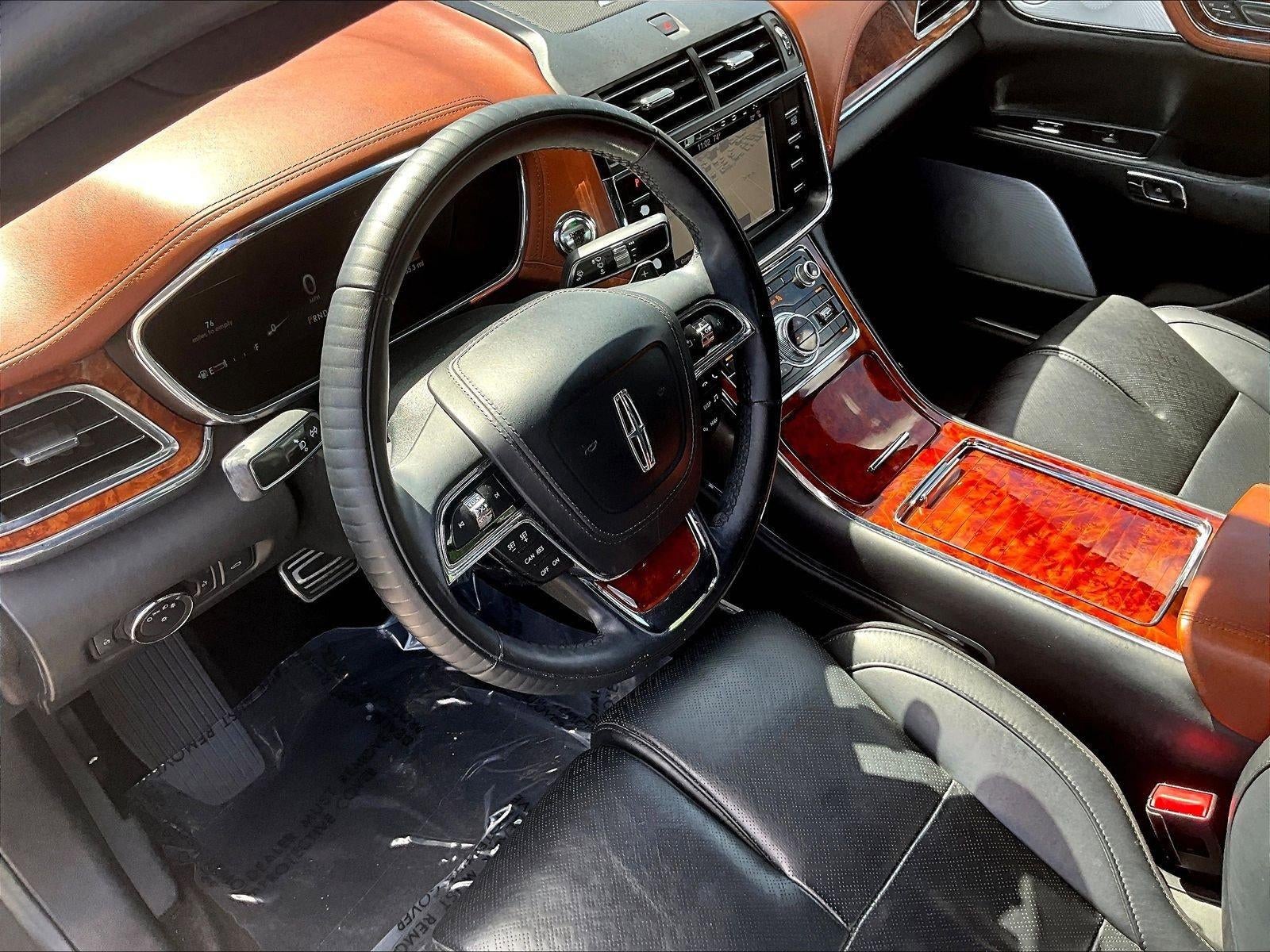 2017 Lincoln Continental Black Label