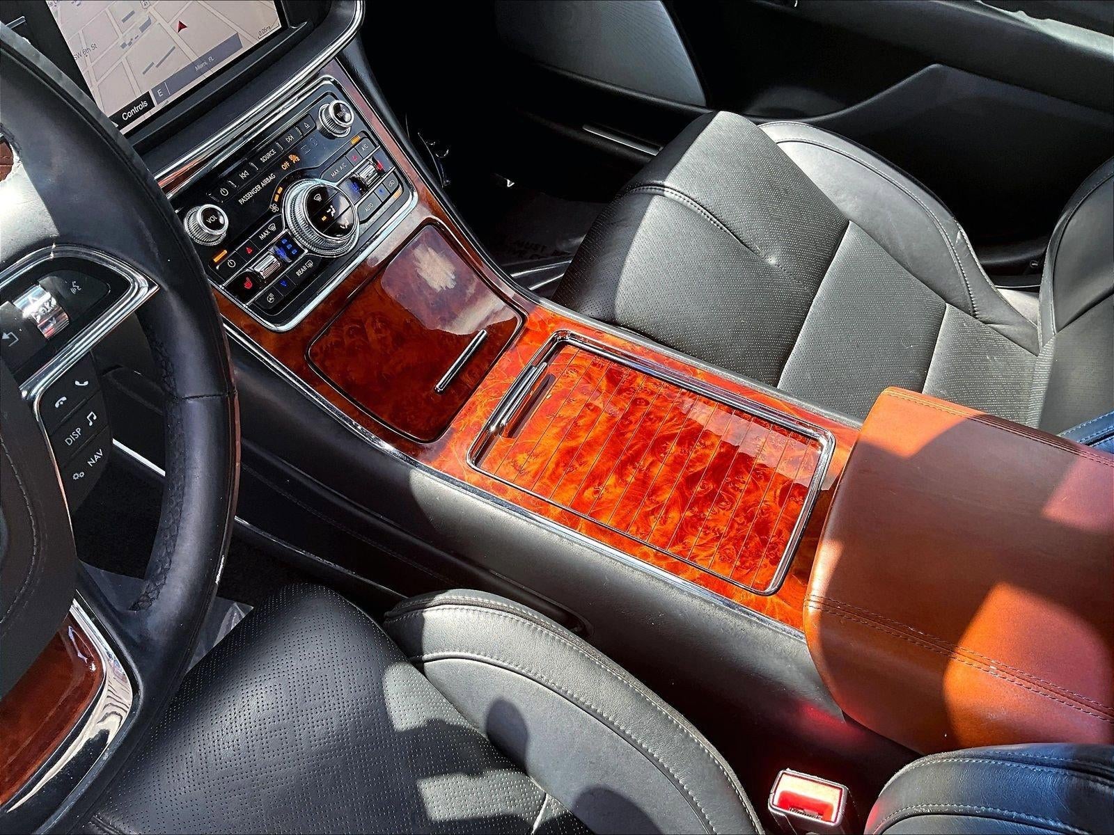 2017 Lincoln Continental Black Label