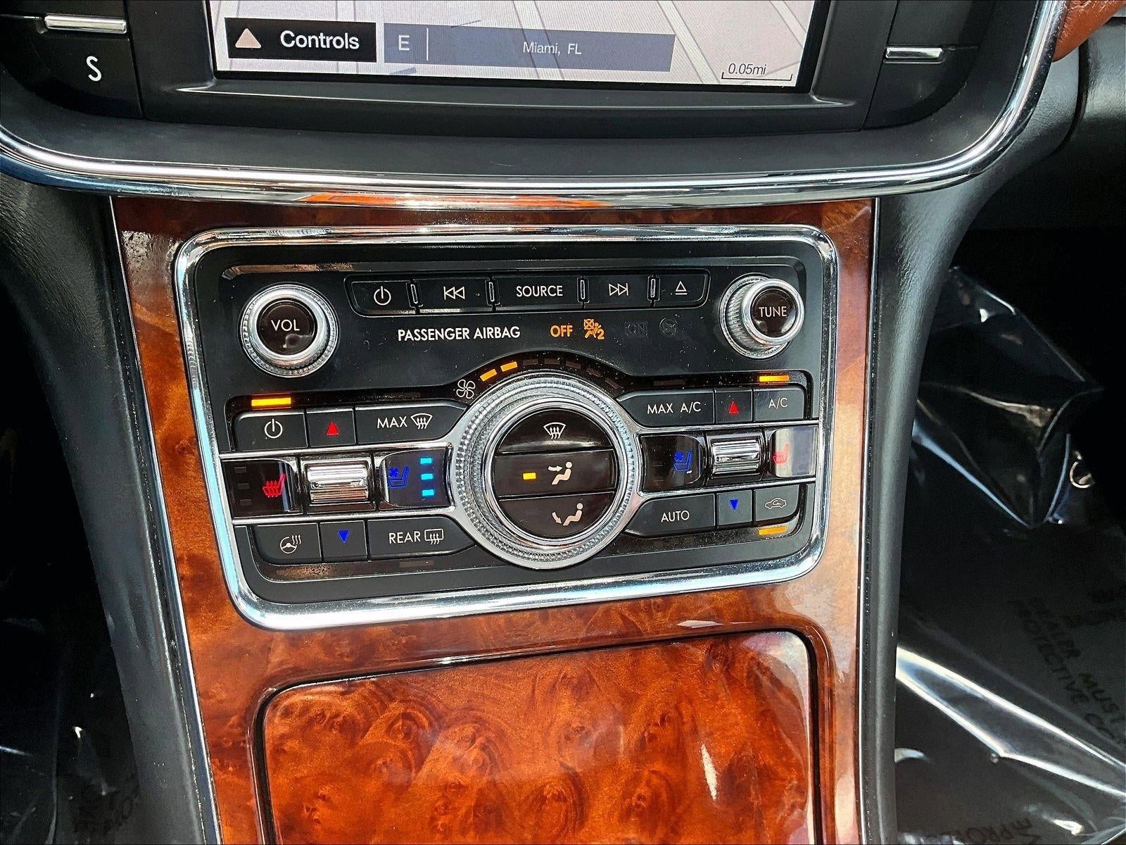 2017 Lincoln Continental Black Label