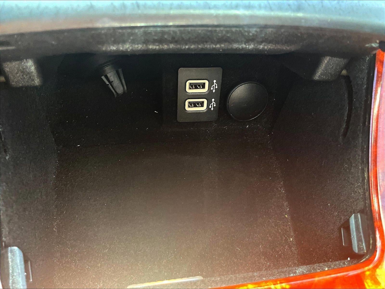 2017 Lincoln Continental Black Label