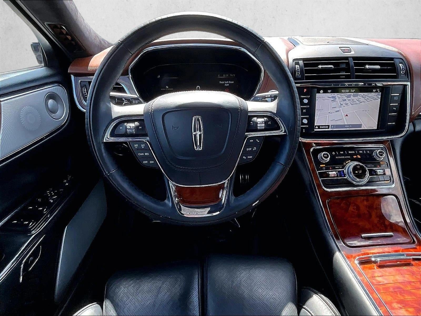 2017 Lincoln Continental Black Label