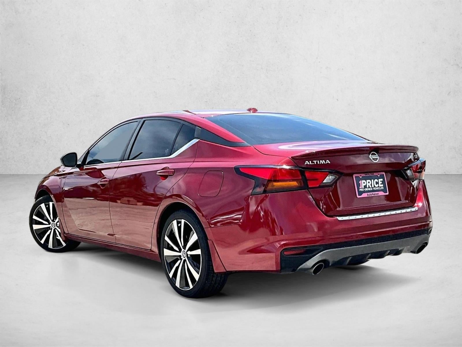 2022 Nissan Altima SR FWD