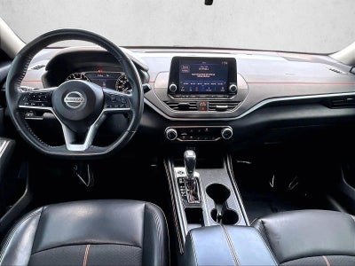 2022 Nissan Altima SR FWD