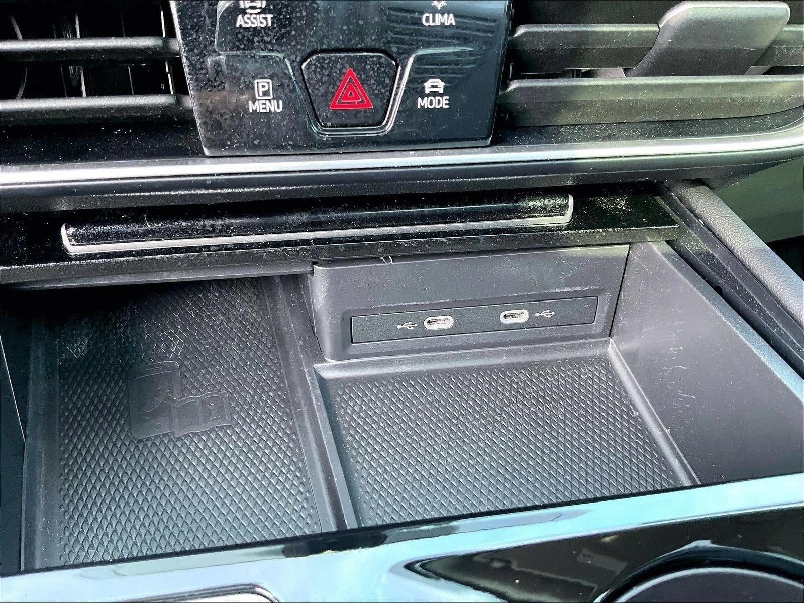 2024 Volkswagen Atlas SE w/Tech - Photo 26