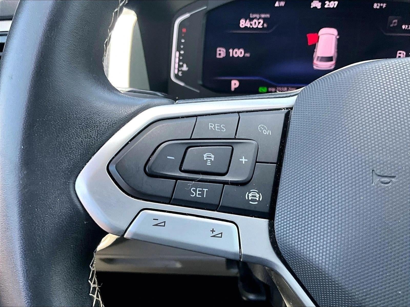 2023 Volkswagen Atlas SE w/Tech - Photo 19
