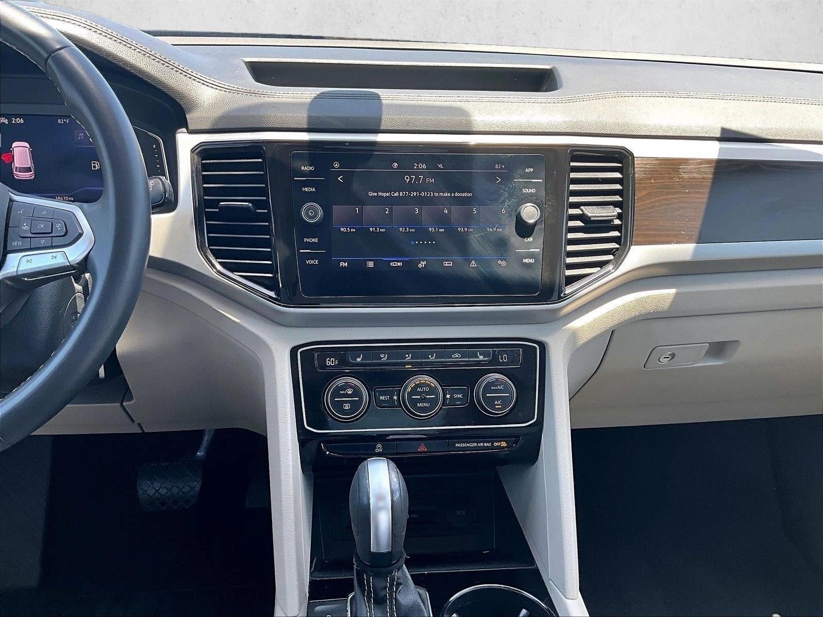 2023 Volkswagen Atlas SE w/Tech - Photo 8