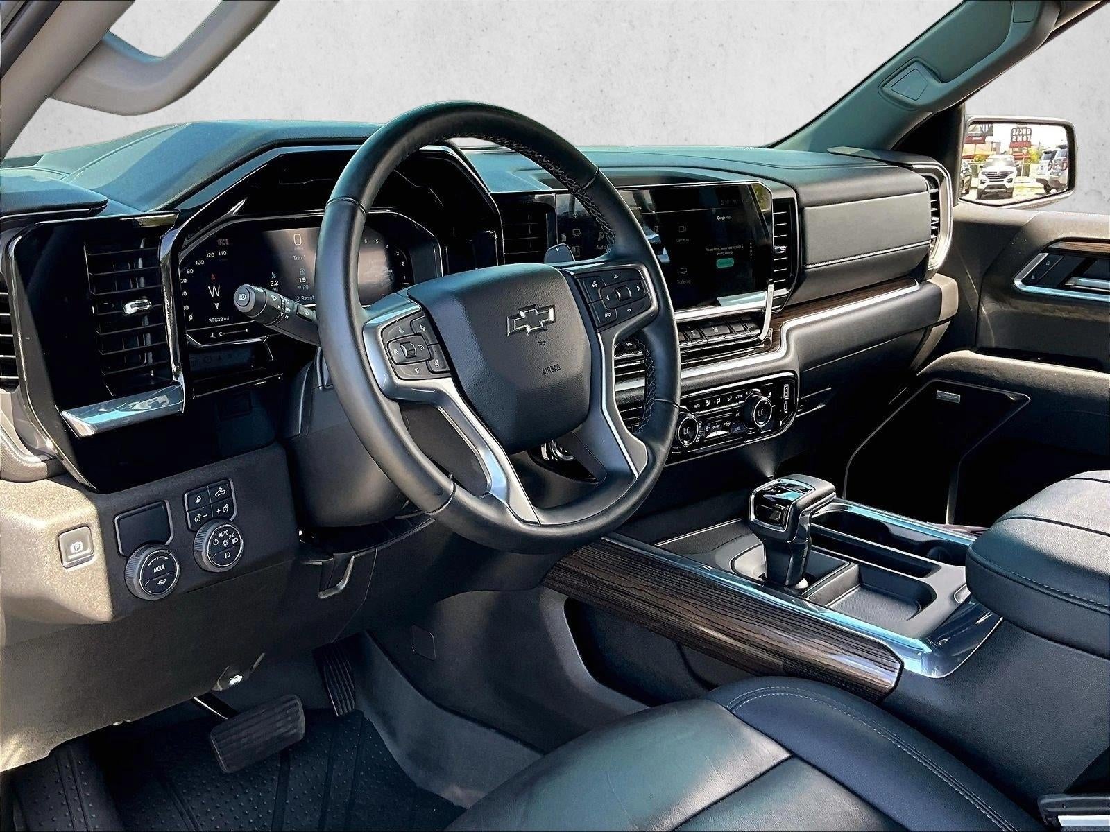 2025 Chevrolet Silverado 1500 RST