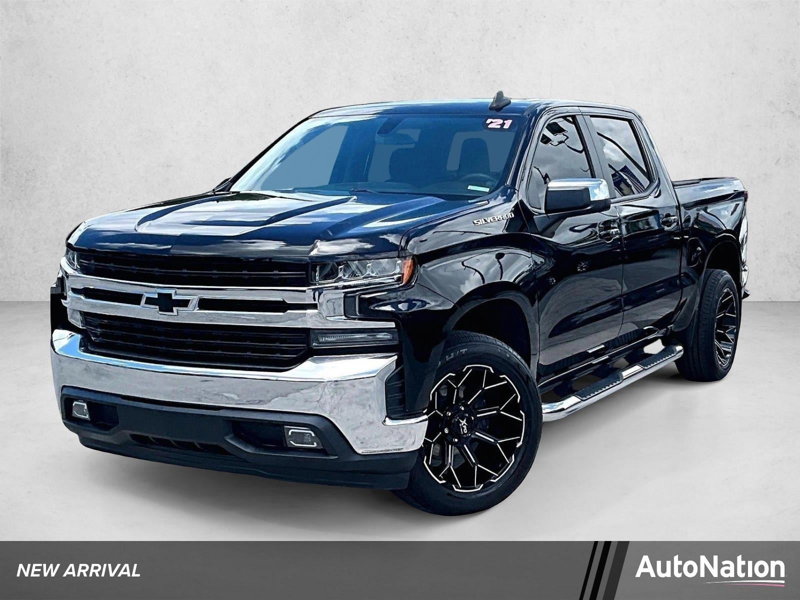 2021 Chevrolet Silverado 1500 LT Crew Cab Short Box's photo