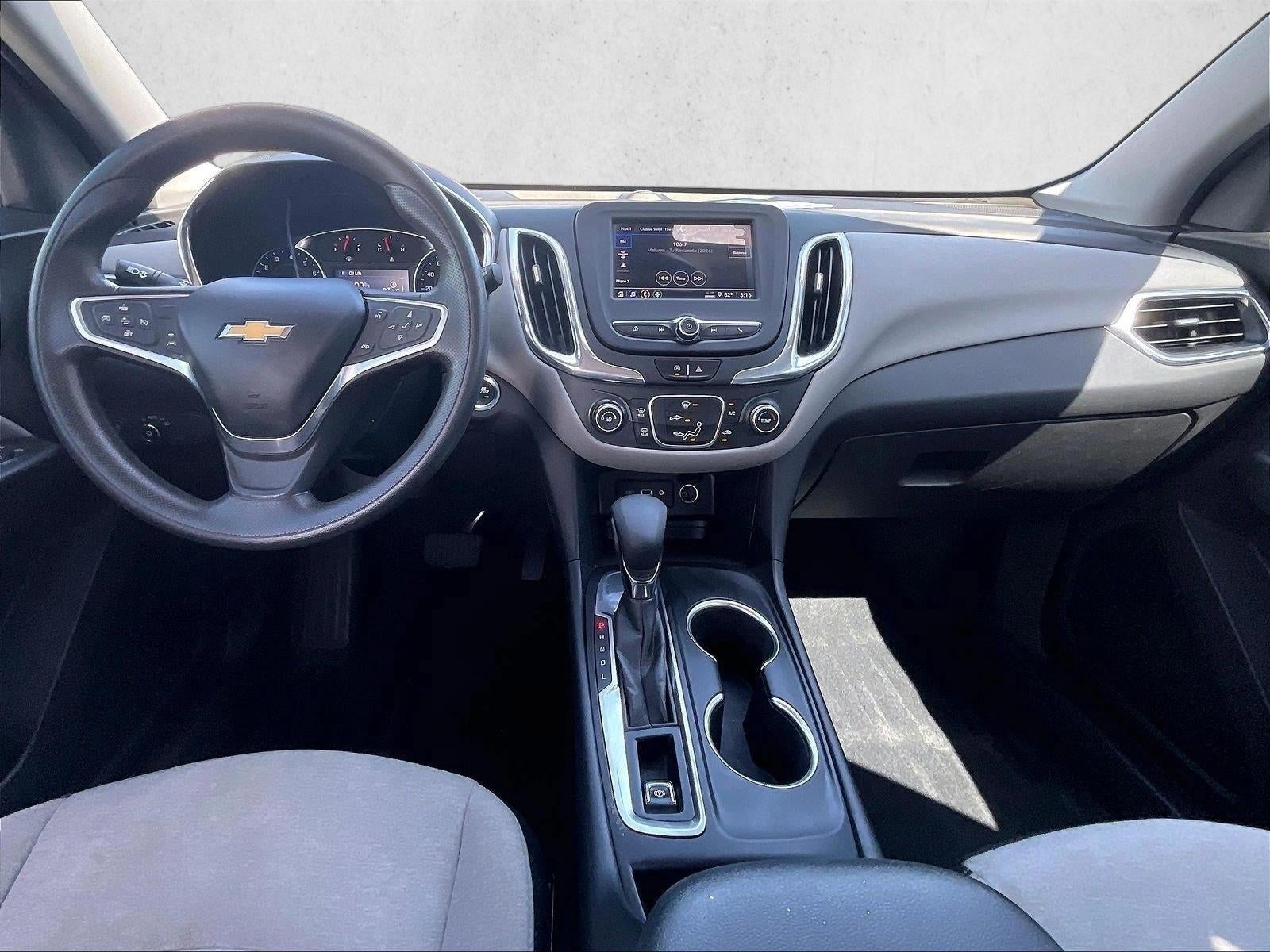 2022 Chevrolet Equinox LS - Photo 16