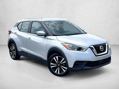 2020 Nissan Kicks SV Xtronic CVT