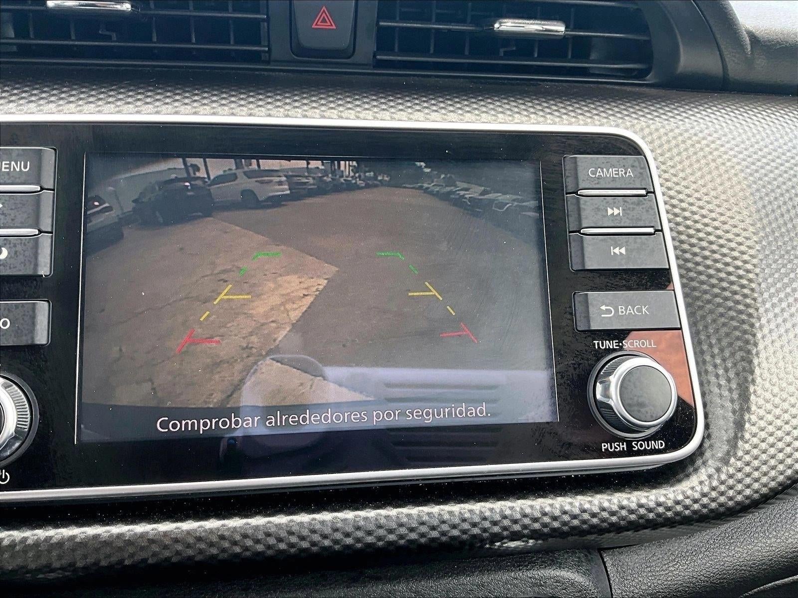 2020 Nissan Kicks SV Xtronic CVT