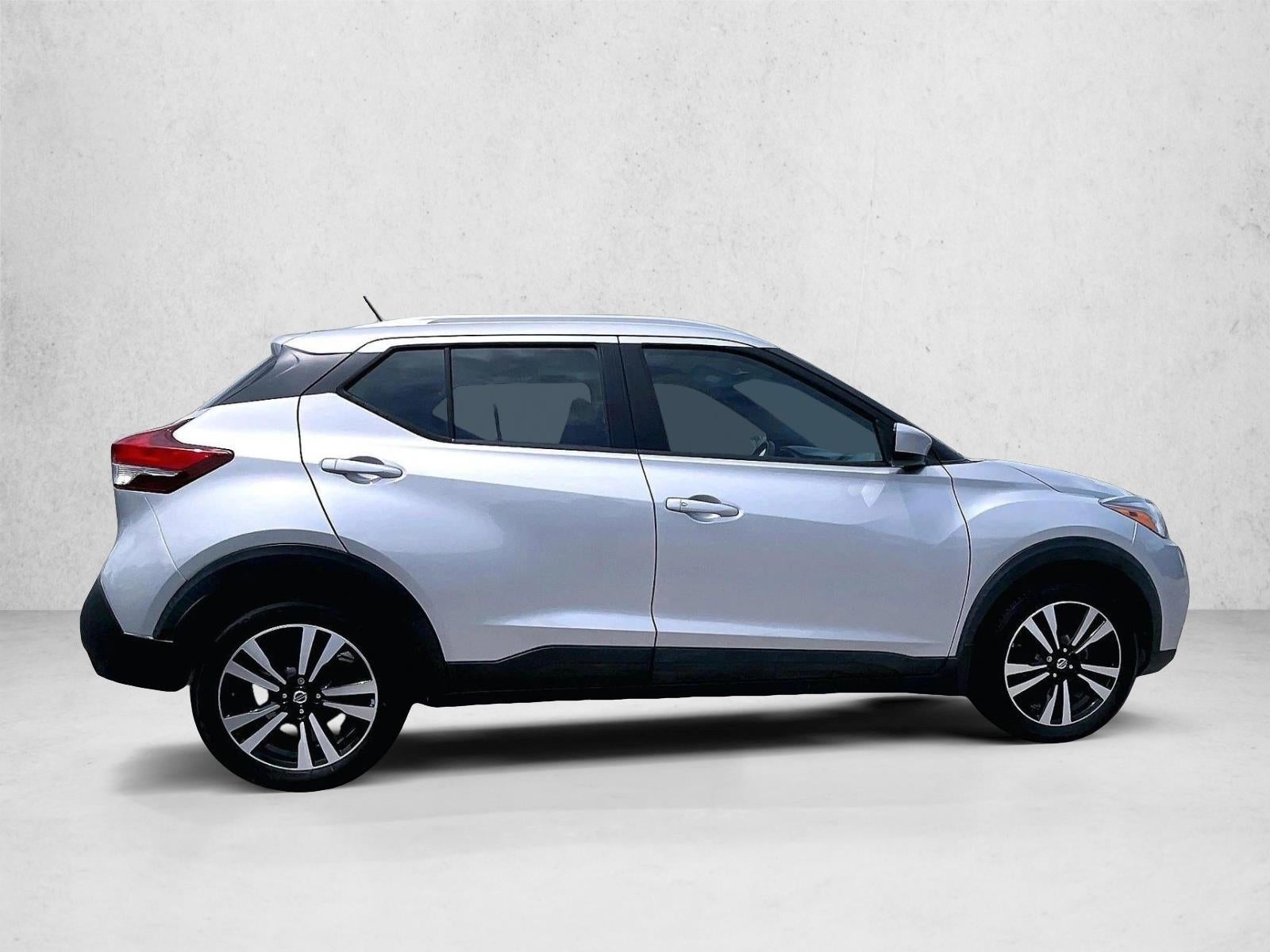 2020 Nissan Kicks SV Xtronic CVT