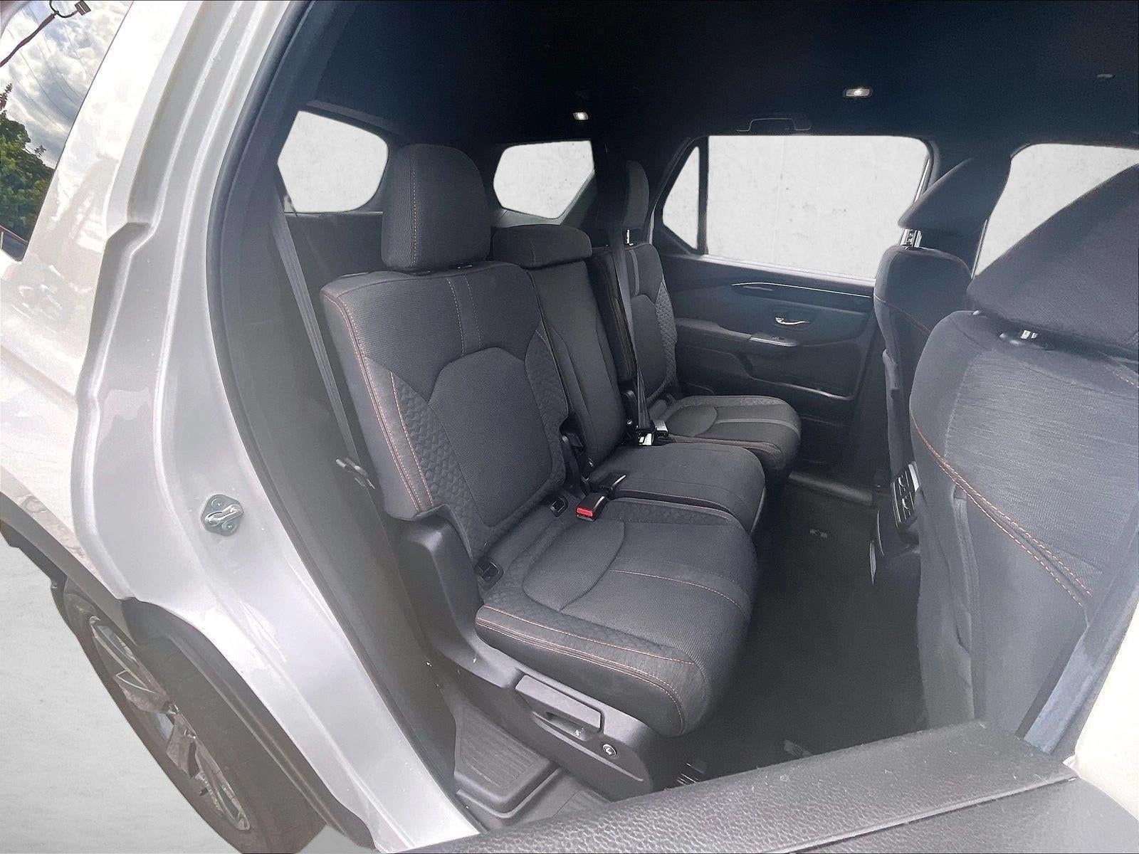 2025 Honda Pilot Sport - Photo 29
