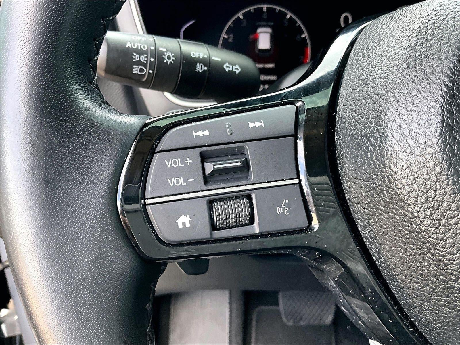 2025 Honda Pilot Touring - Photo 19