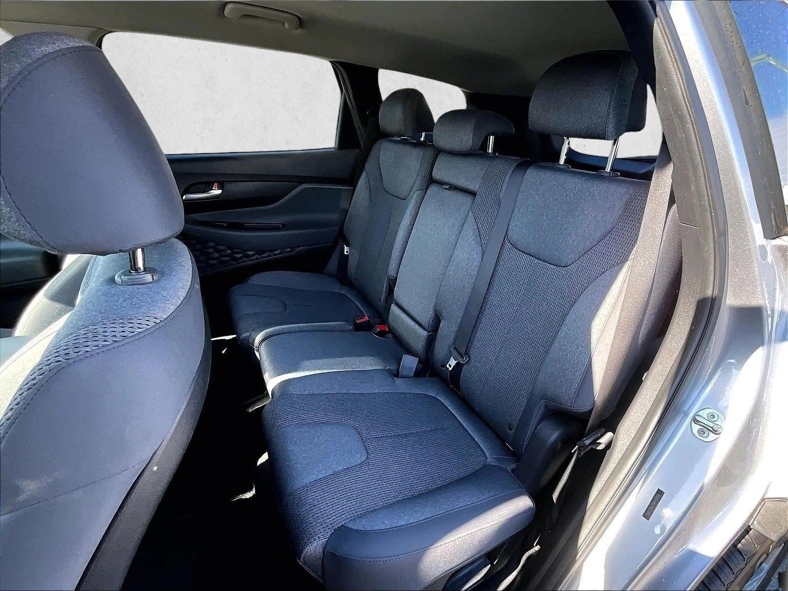 2021 Hyundai Santa Fe SE