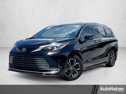 2025 Toyota Sienna Platinum