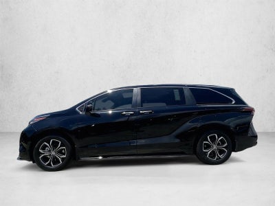 2025 Toyota Sienna Platinum
