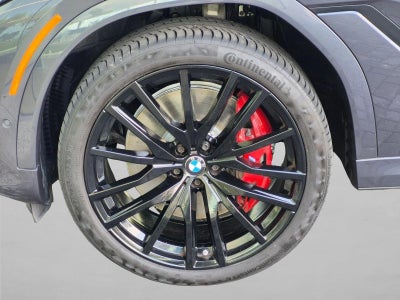 2022 BMW X6 M50i