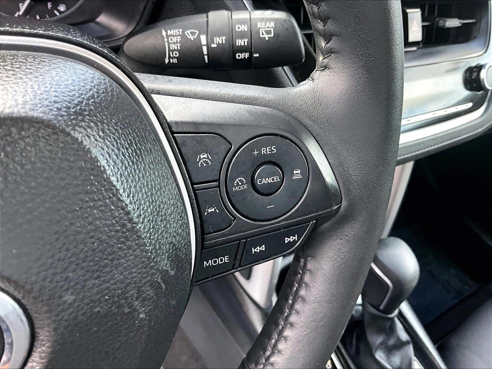 2025 Toyota Corolla Cross LE