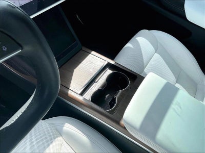 2023 Tesla Model X Base