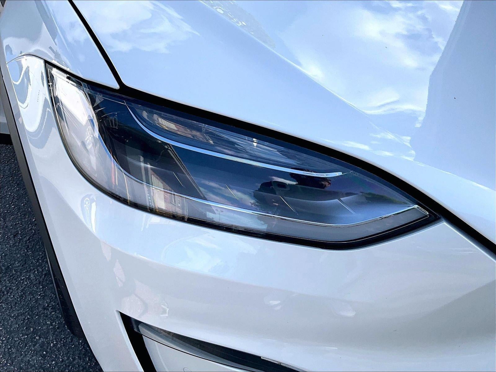2023 Tesla Model X Base