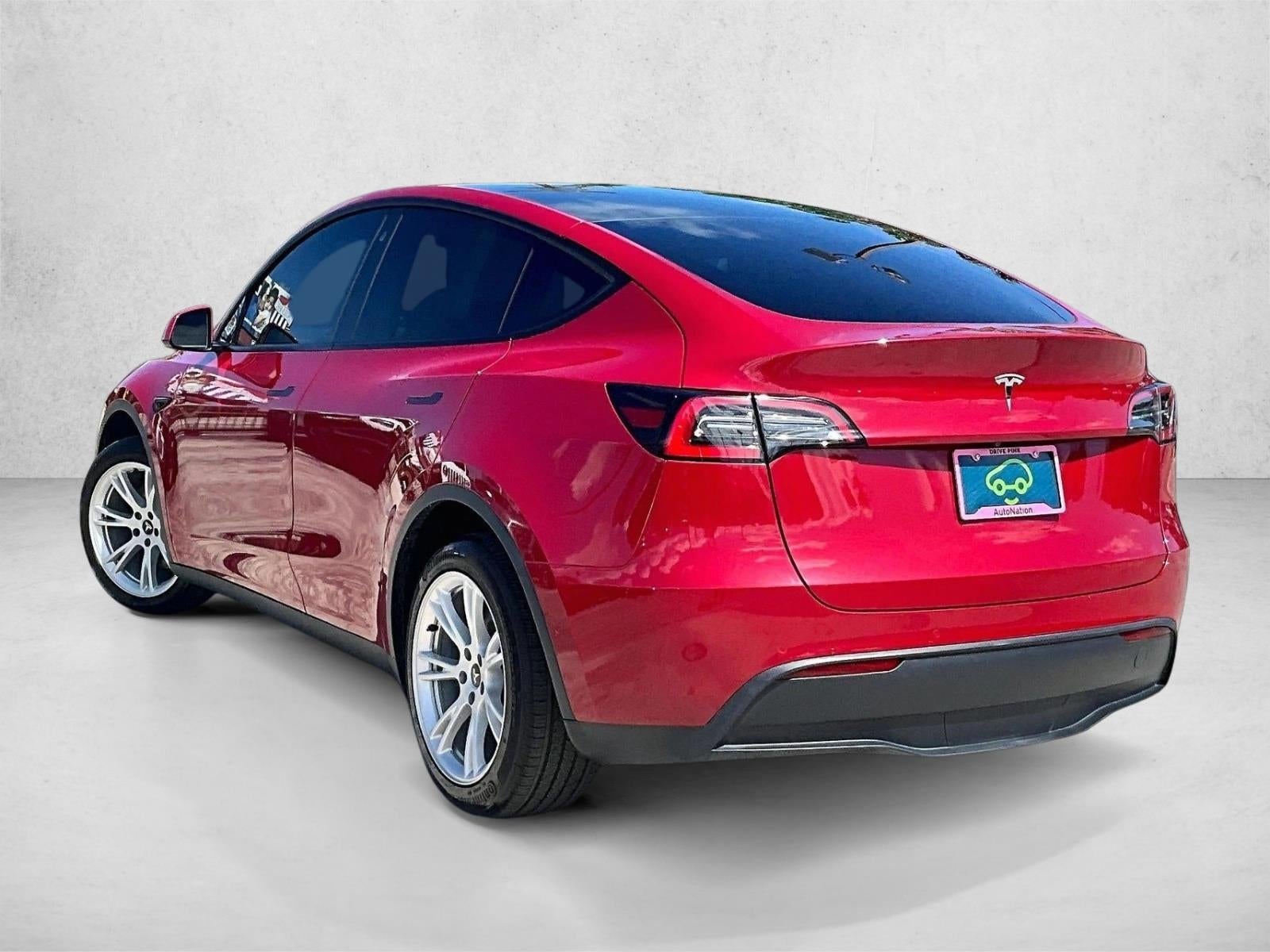 2022 Tesla Model Y Long Range Dual Motor All-Wheel Drive