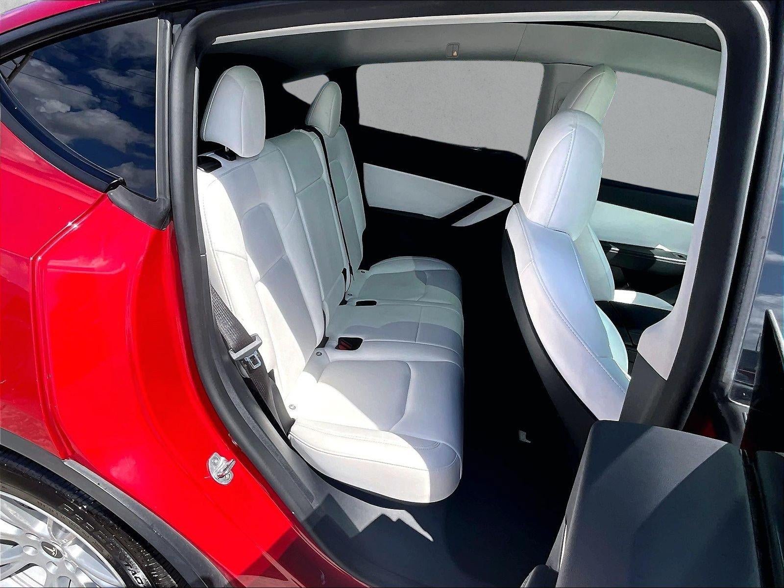 2022 Tesla Model Y Long Range Dual Motor All-Wheel Drive