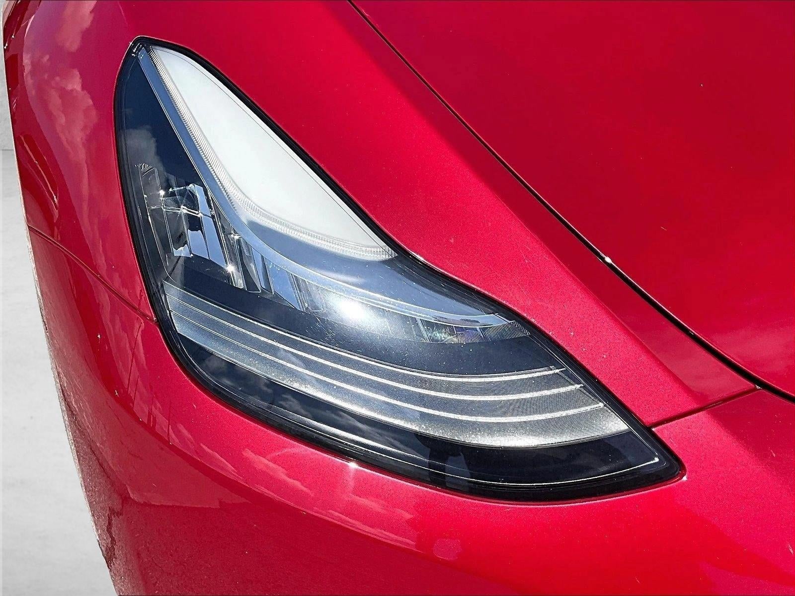 2022 Tesla Model Y Long Range Dual Motor All-Wheel Drive