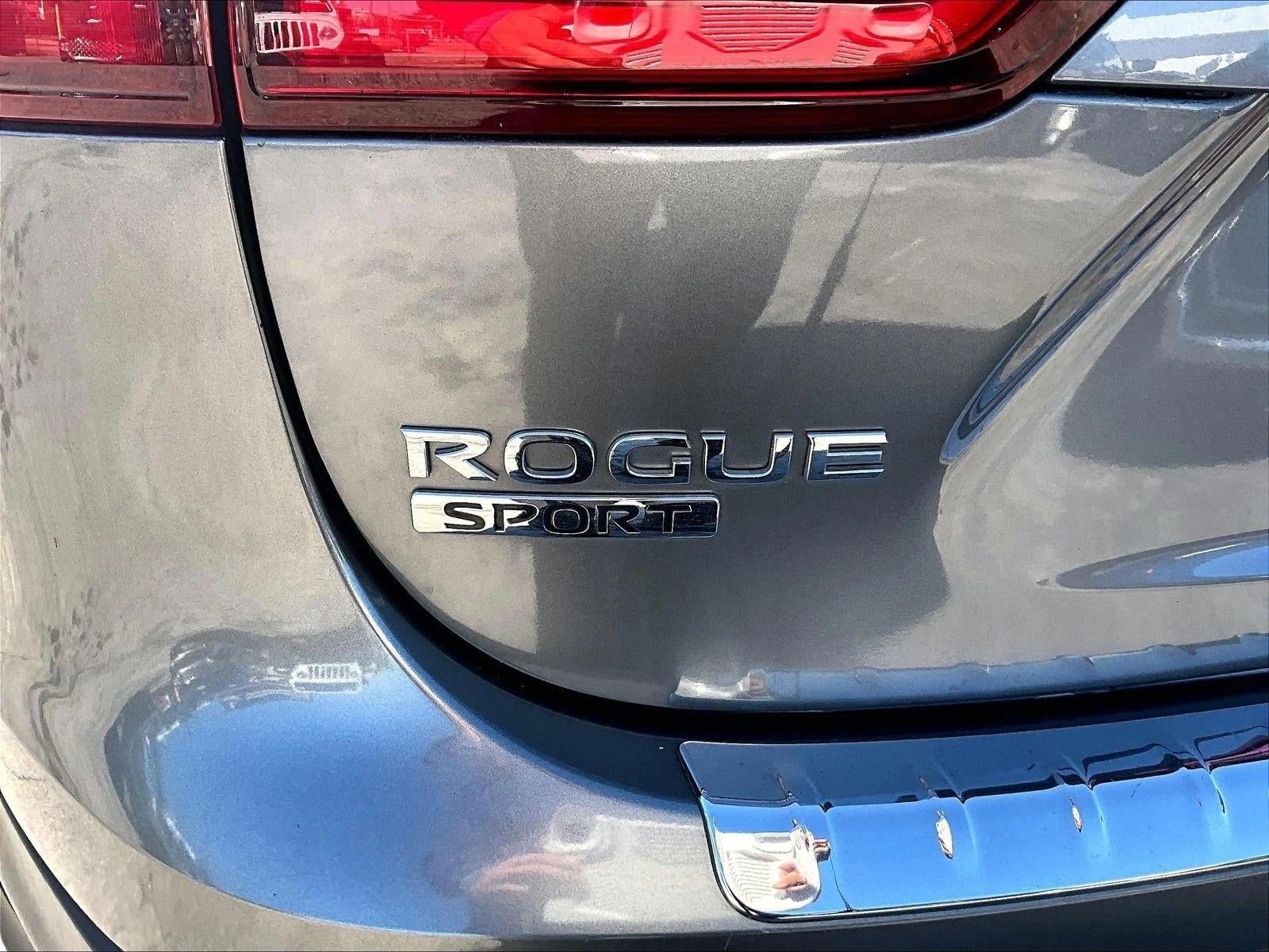 2022 Nissan Rogue Sport SV