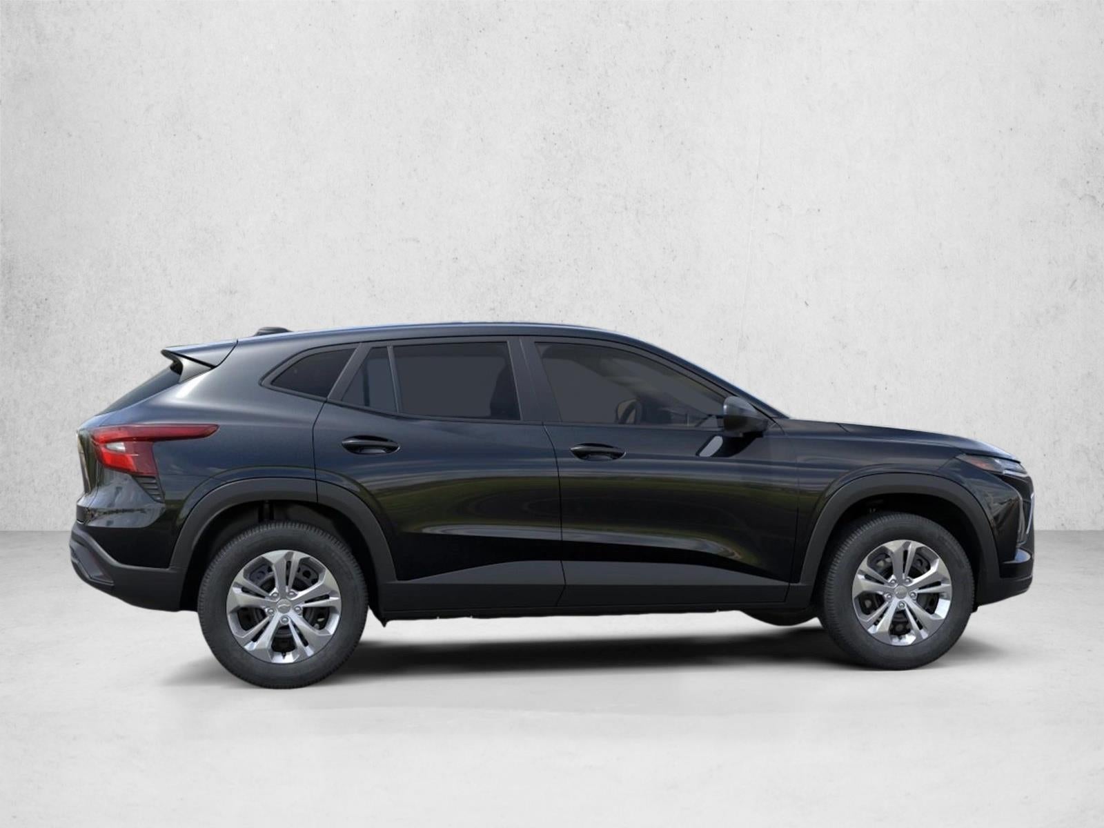 2026 Chevrolet Trax LS - Photo 6