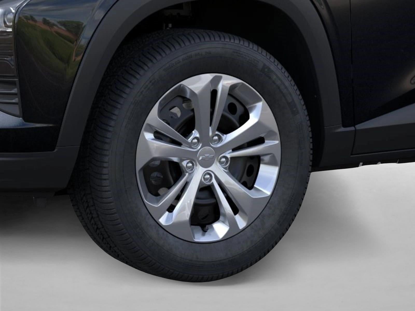 2026 Chevrolet Trax LS - Photo 9