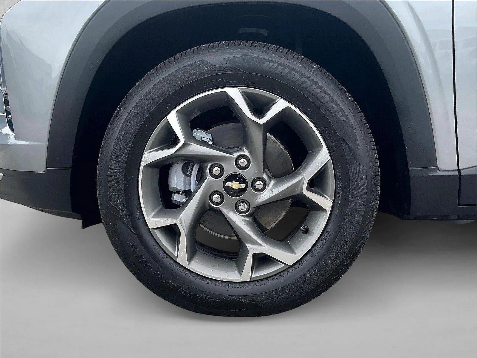2025 Chevrolet Trax LT - Photo 10